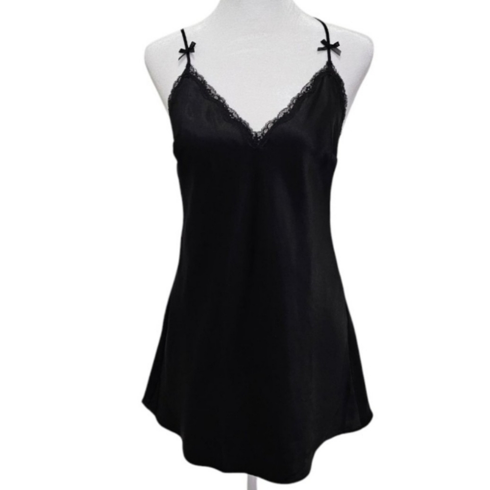 Victoria's Secret Silky Smooth Mini Babydoll Bow Low Cross Back Nighty & Robe